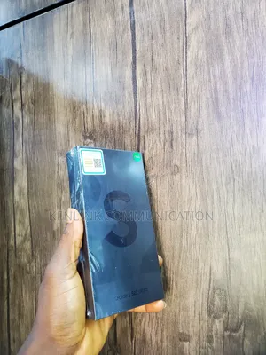 New Samsung Galaxy S22 Ultra 5G 256 GB Black