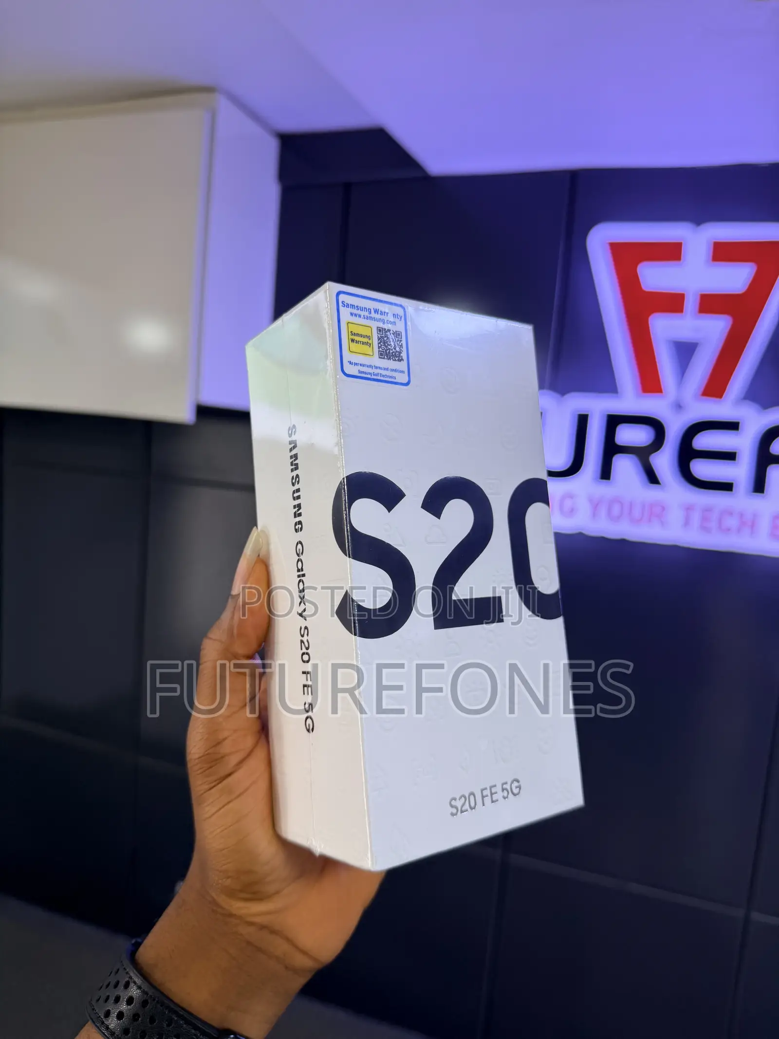 New Samsung Galaxy S20 FE 128 GB Blue