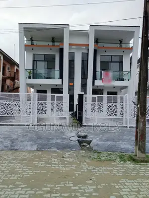 4bdrm Duplex in Ikota Estate for sale