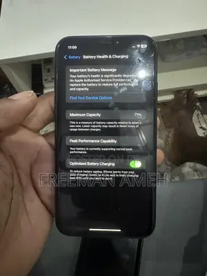 Apple iPhone XR 64 GB Black