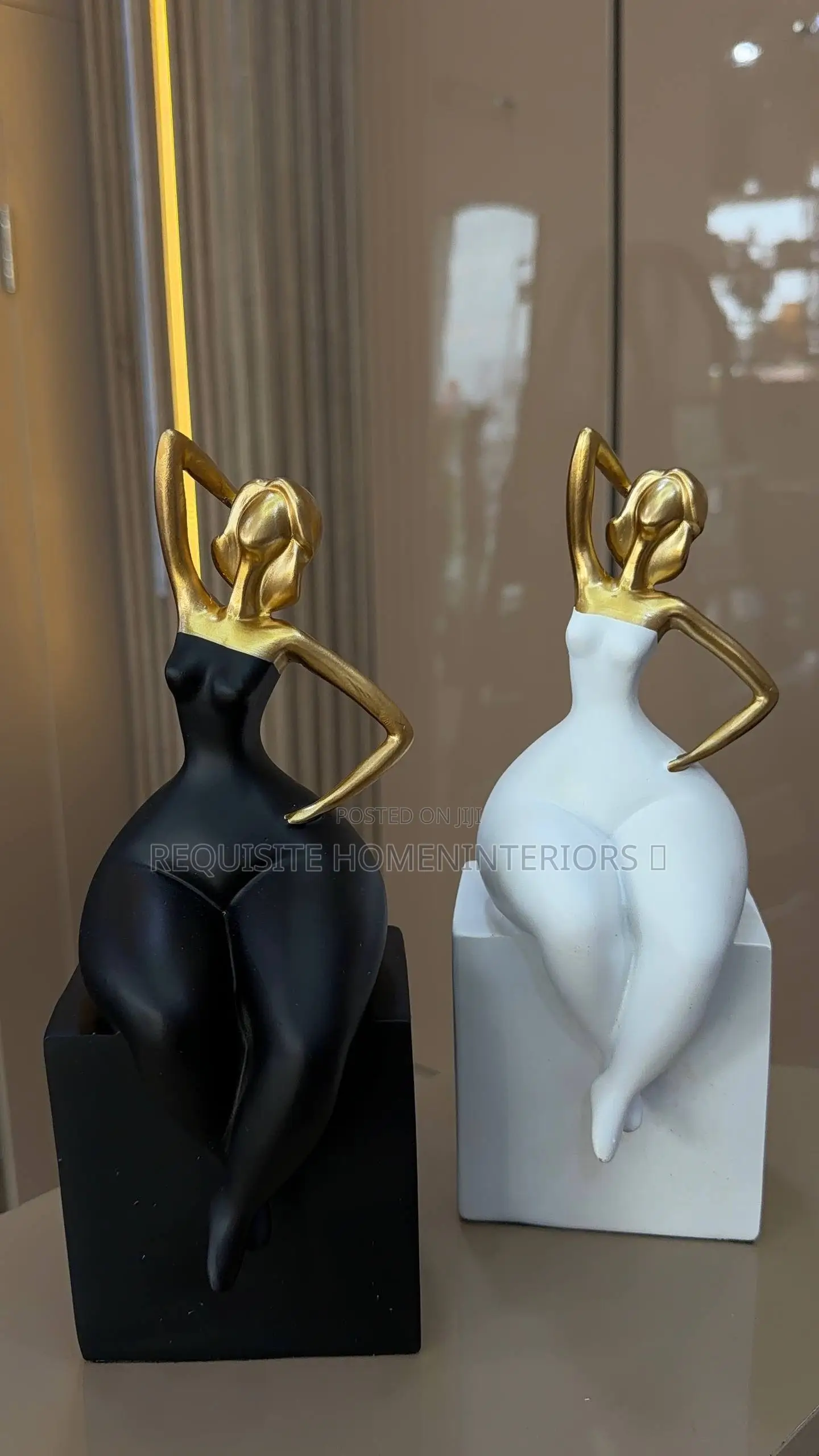 Unique Luxurious Decor Piece