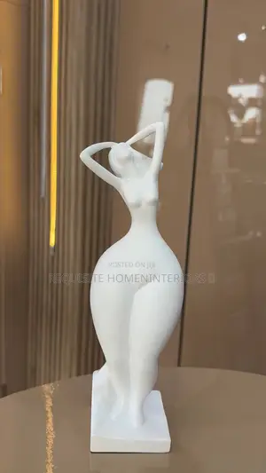 Unique Luxurious Decor Piece
