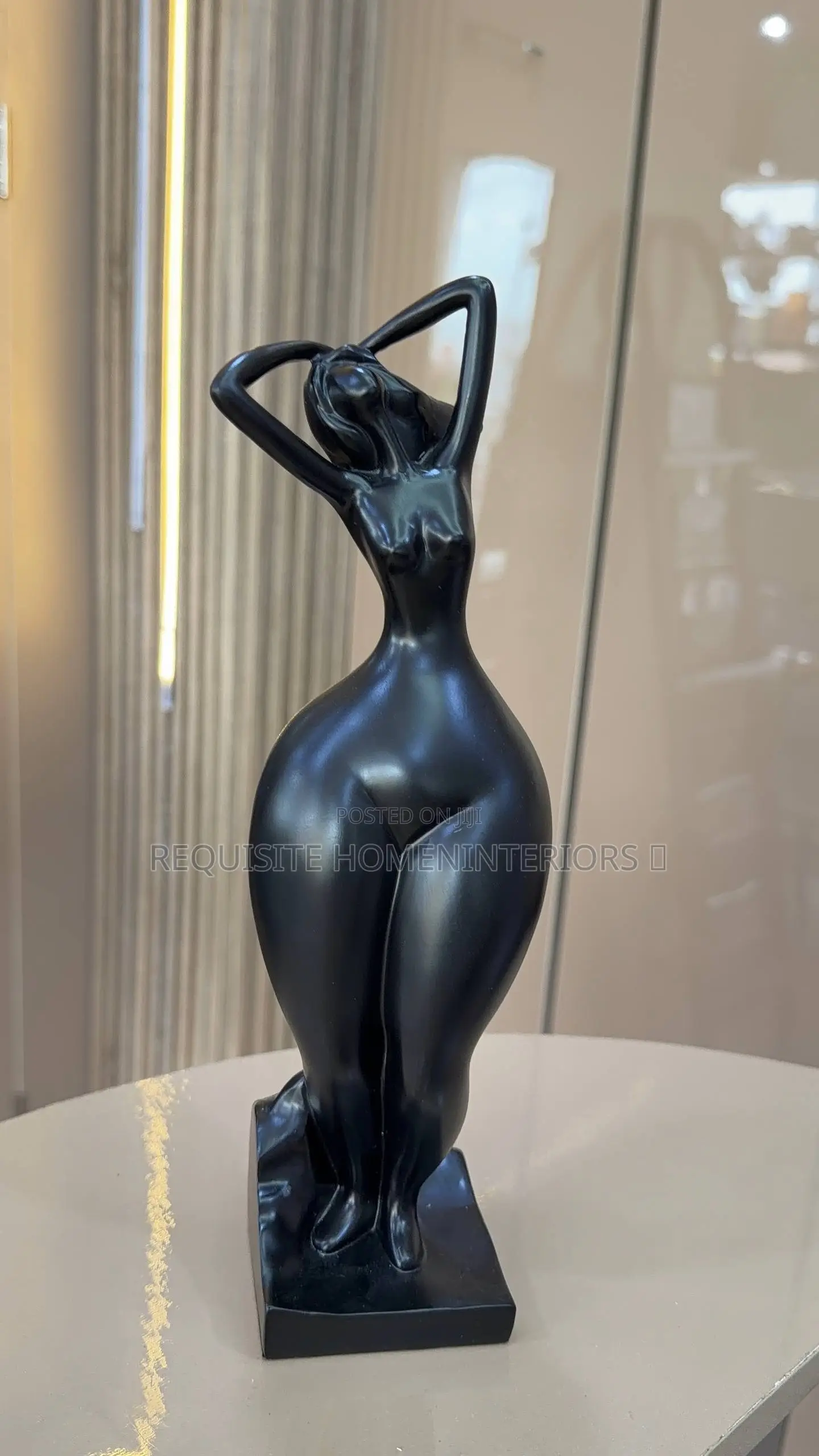 Unique Luxurious Decor Piece