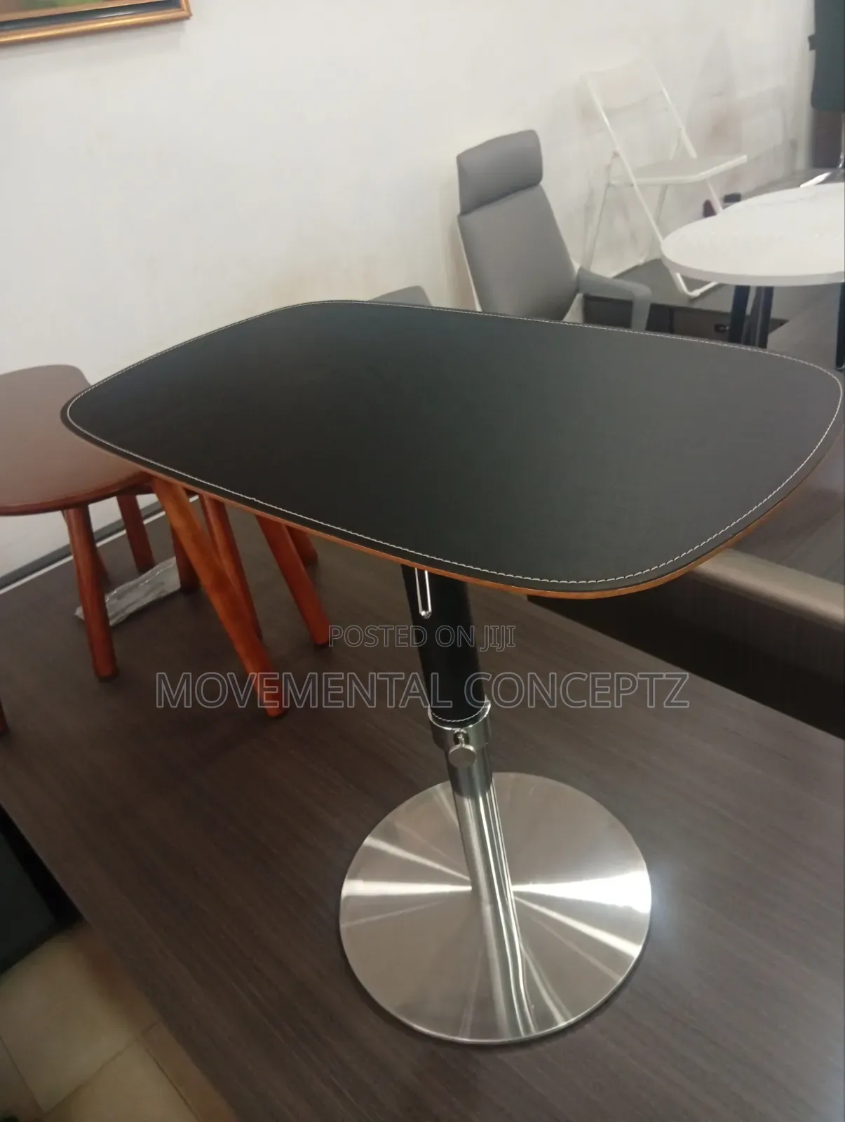 Adjustable Table