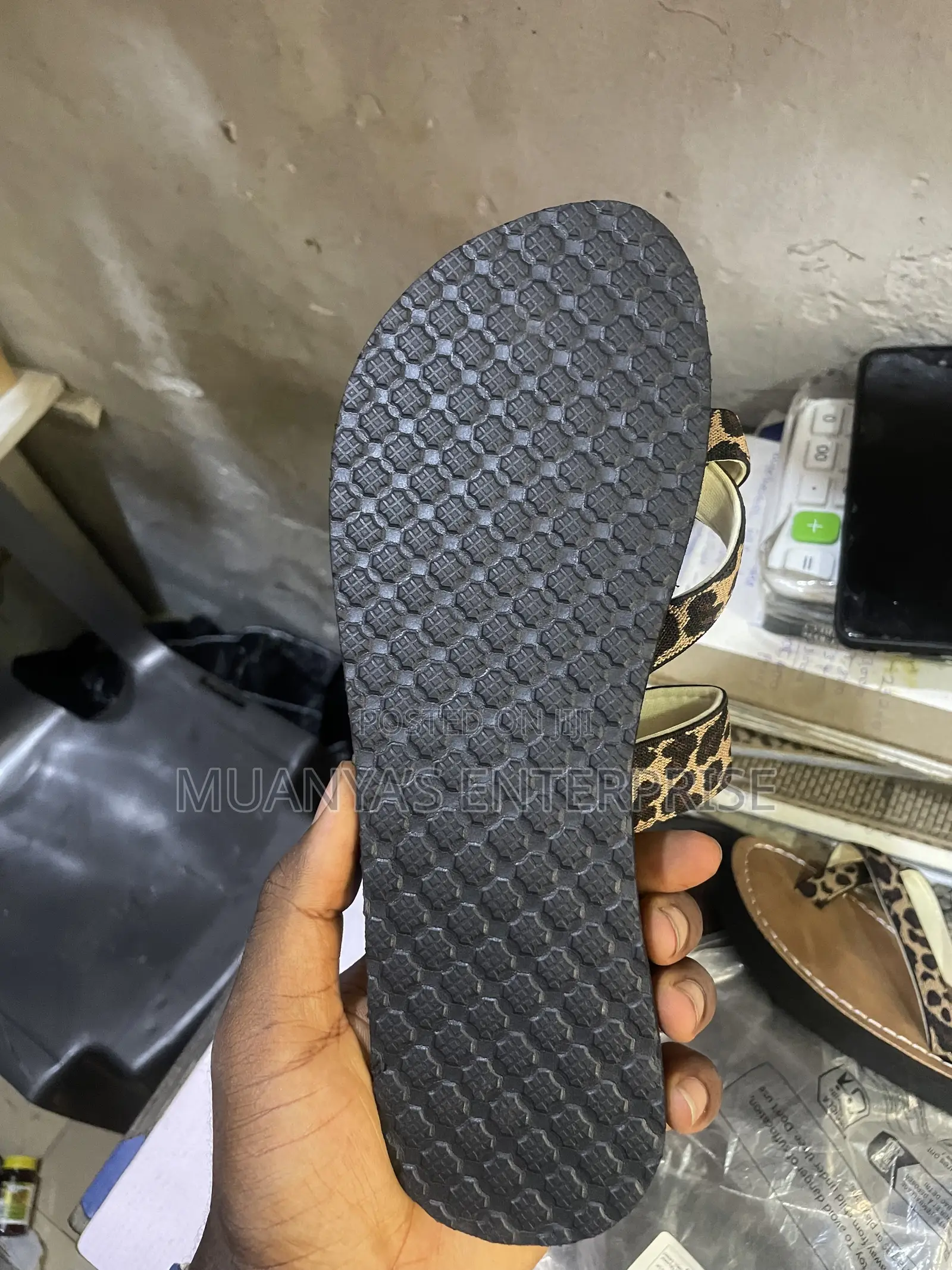 Women’s Slippers