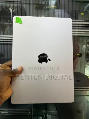Laptop Apple MacBook Pro 2024 M4 16GB Apple M4 SSD 1T