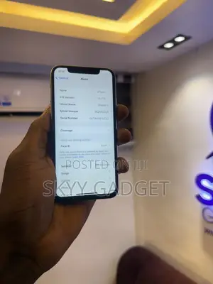 Apple iPhone X 64 GB White