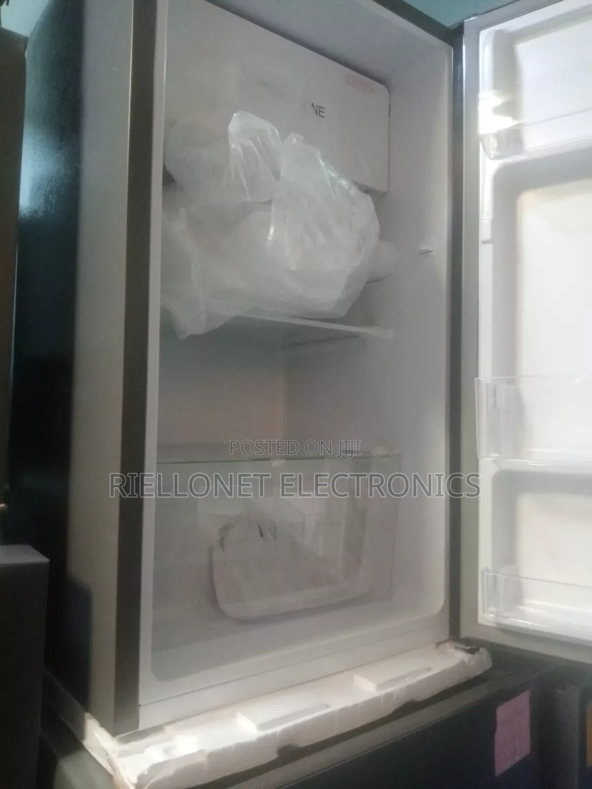 Hisense Table Top Fridge