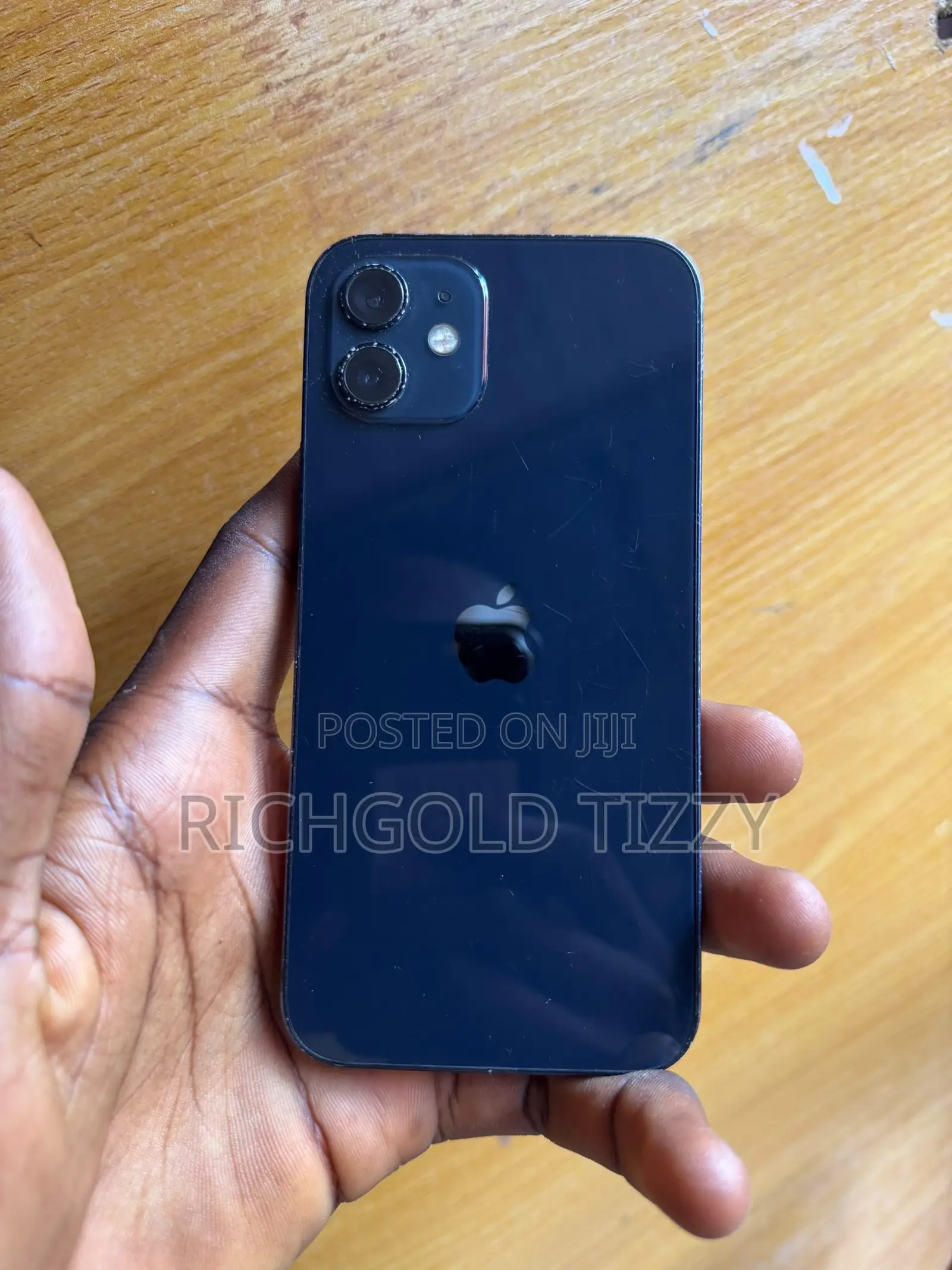 Apple iPhone 12 64 GB Black