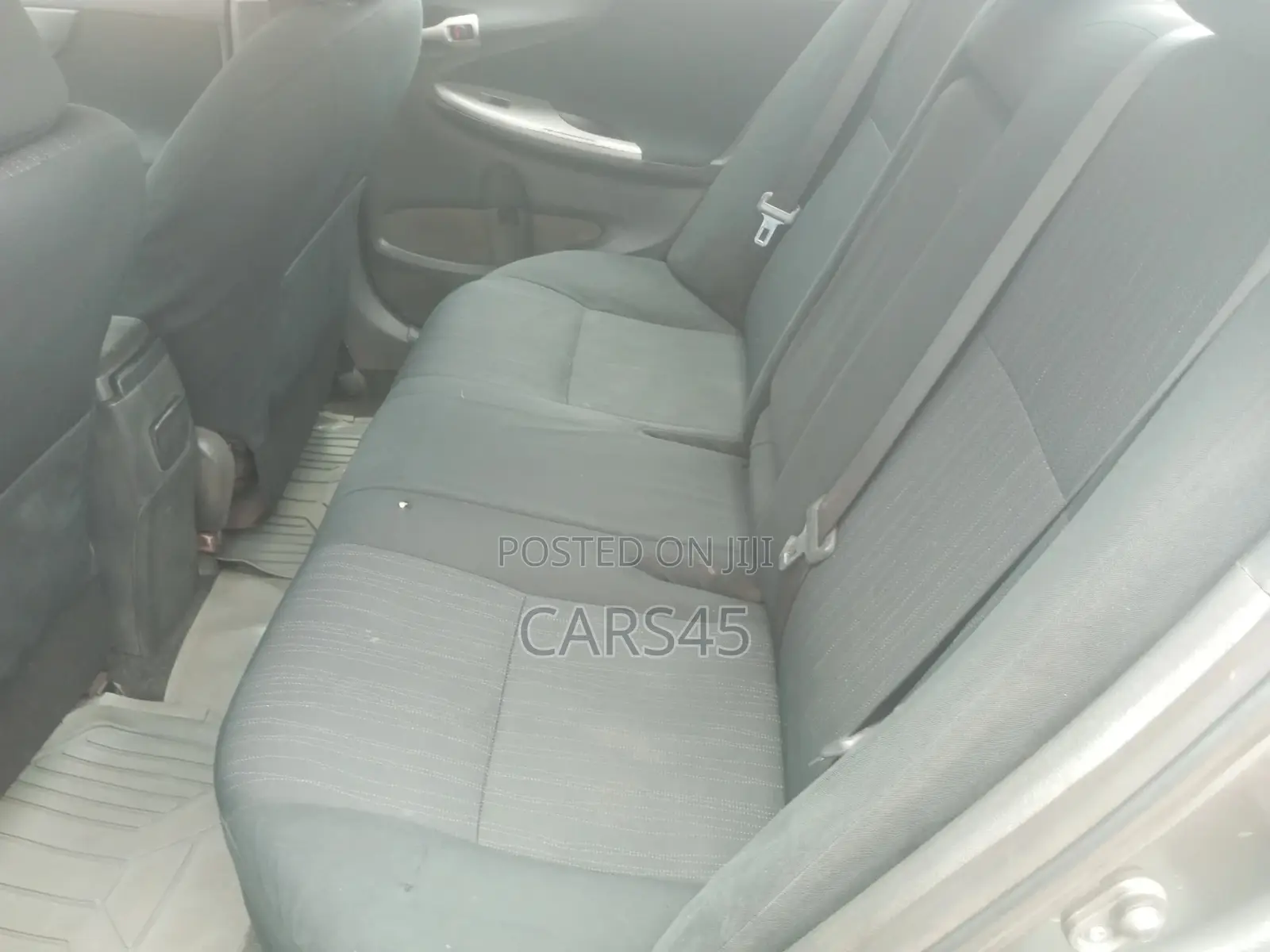 Toyota Corolla 1.4 Advanced 2009 Gray