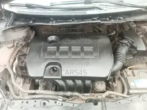 Toyota Corolla 1.4 Advanced 2009 Gray