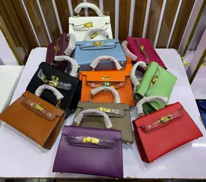 Hermés Mini Kelly Hand Bag