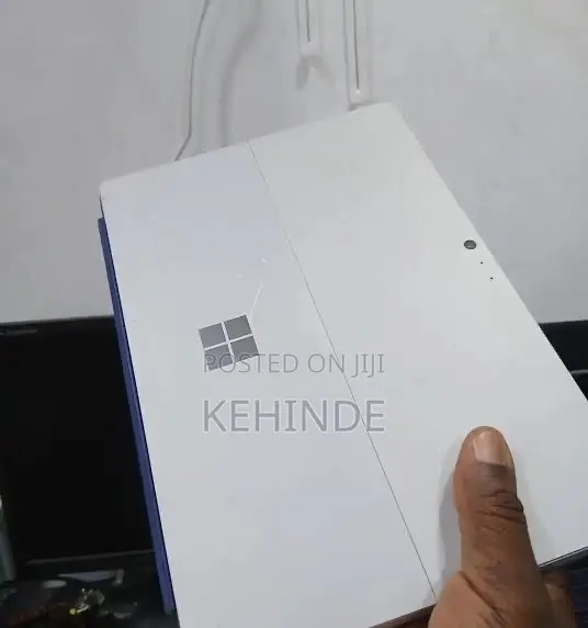 New Microsoft Surface Pro 7 128 GB Silver