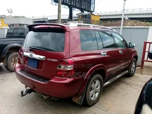 Toyota Highlander 2002 Red