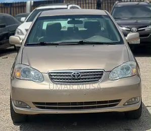 Toyota Corolla 1.8 LE 2008 Gold