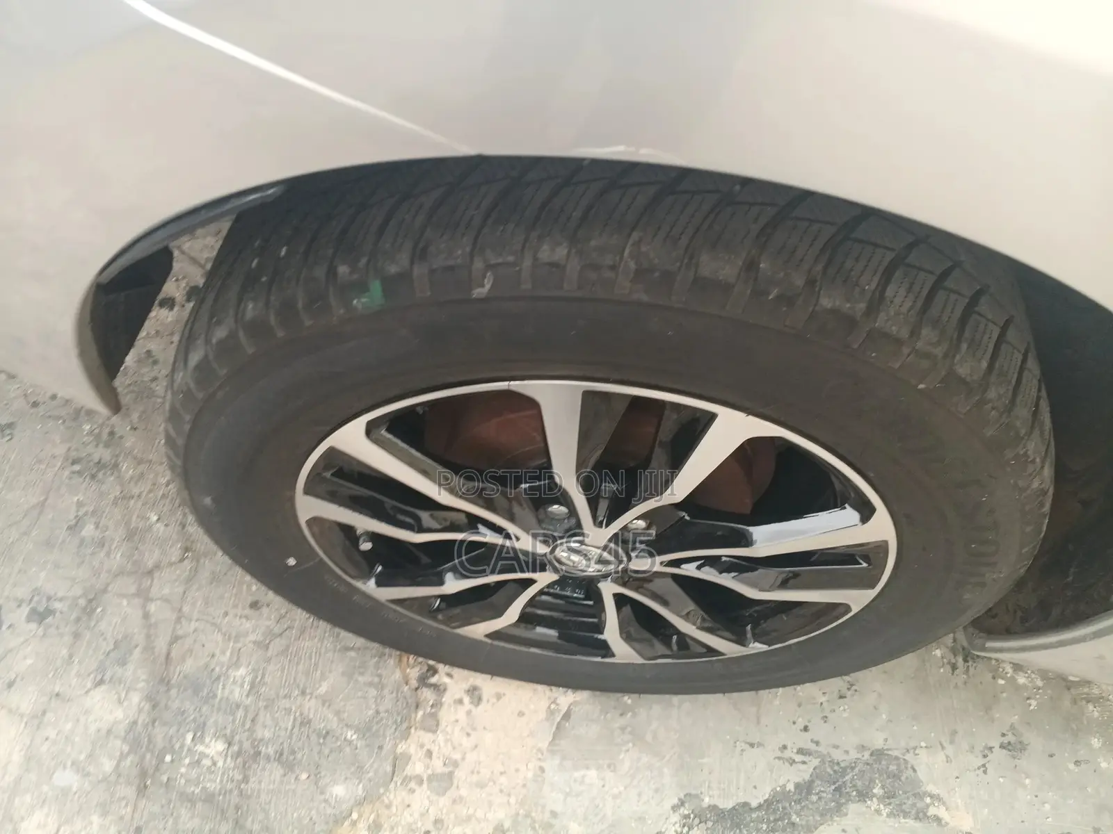 Toyota Corolla 2017 Silver