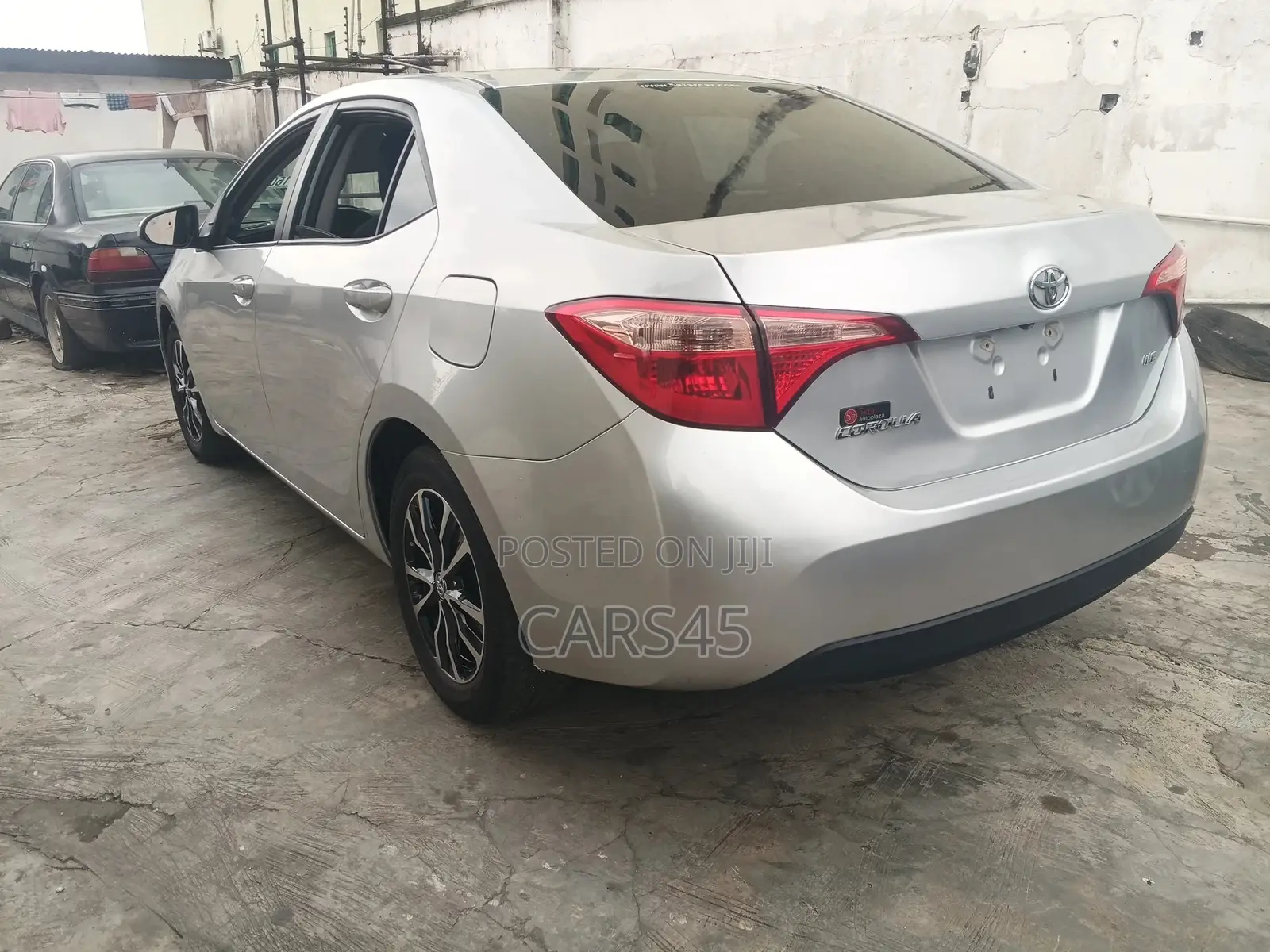 Toyota Corolla 2017 Silver