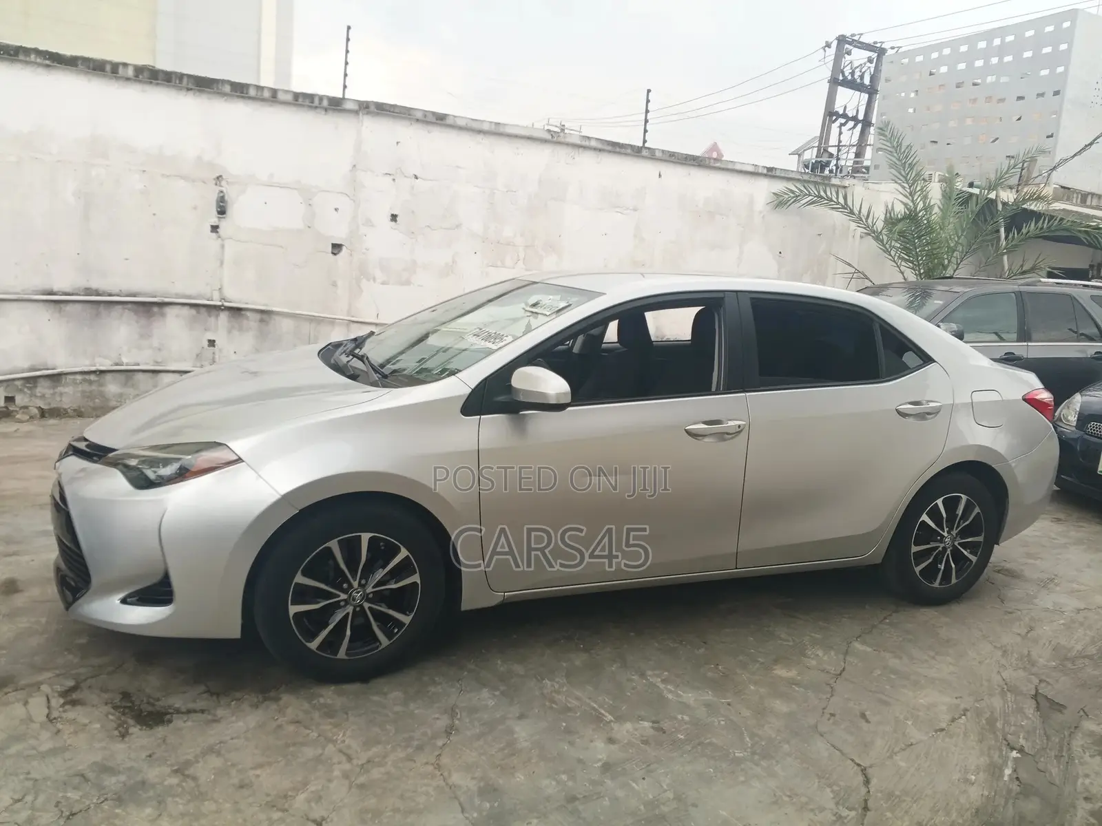 Toyota Corolla 2017 Silver