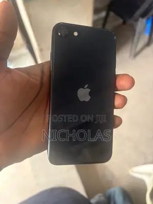 Apple iPhone SE (2022) 64 GB Blue