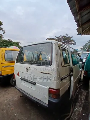 Volkswagen Transporter 1998 White