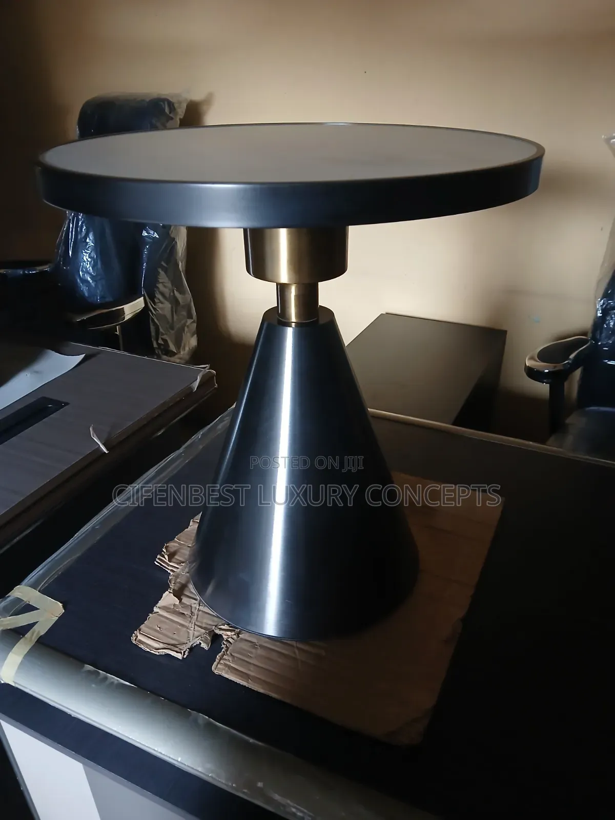 Unique Luxury Round Side Stools