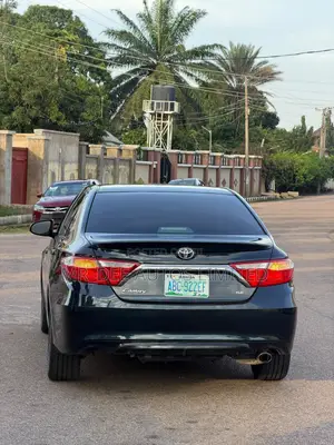 Toyota Camry SE 4dr Sedan (2.5L 4cyl 6A) 2015 Black