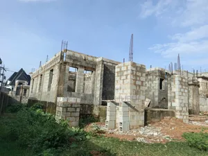 5bdrm Duplex in Faplins Estate, Dakwo District for sale