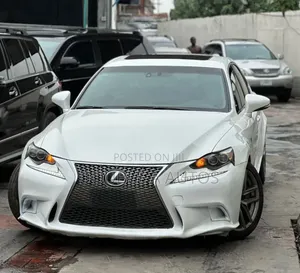 Lexus IS 2015 White