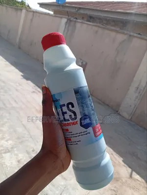 Effervescent Tiles Cleaner 1liter