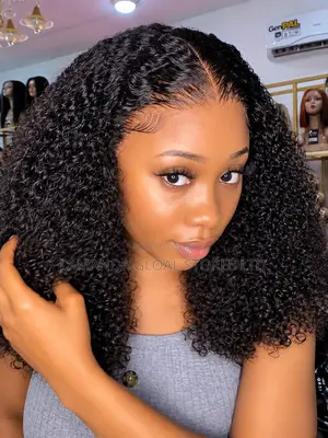 Short Kinky Curly Middle Part HD Lace Front Bob Wig