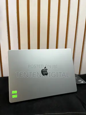 Laptop Apple MacBook Pro 2021 M1 Max 64GB Apple M1 Max SSD 1T