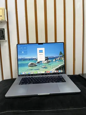 Laptop Apple MacBook Pro 2021 M1 Max 64GB Apple M1 Max SSD 1T