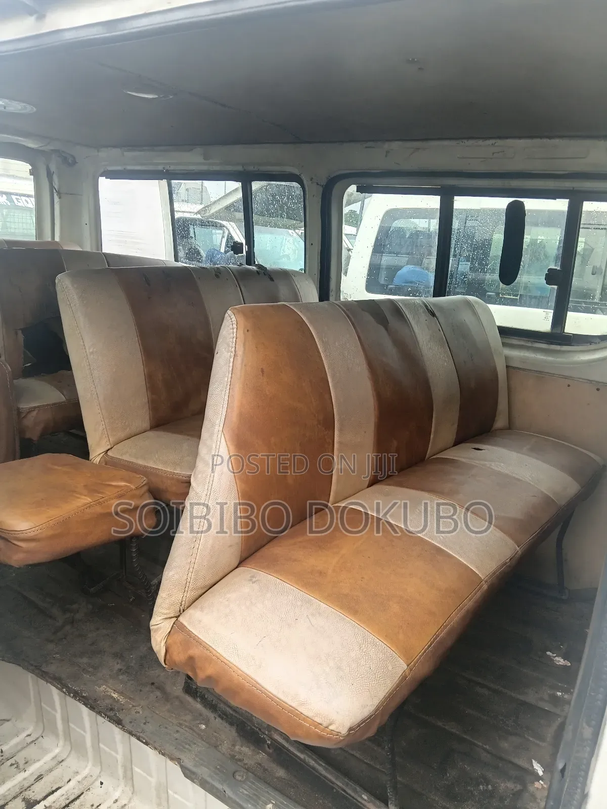 Toyota HiAce 2010 White