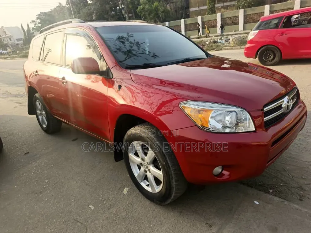 Toyota RAV4 2008 Red