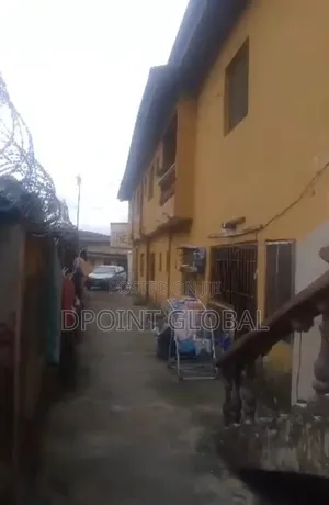 18bdrm Block of Flats in Not Estate, Shasha for sale