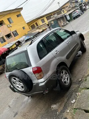 Toyota RAV4 Automatic 2003 Silver