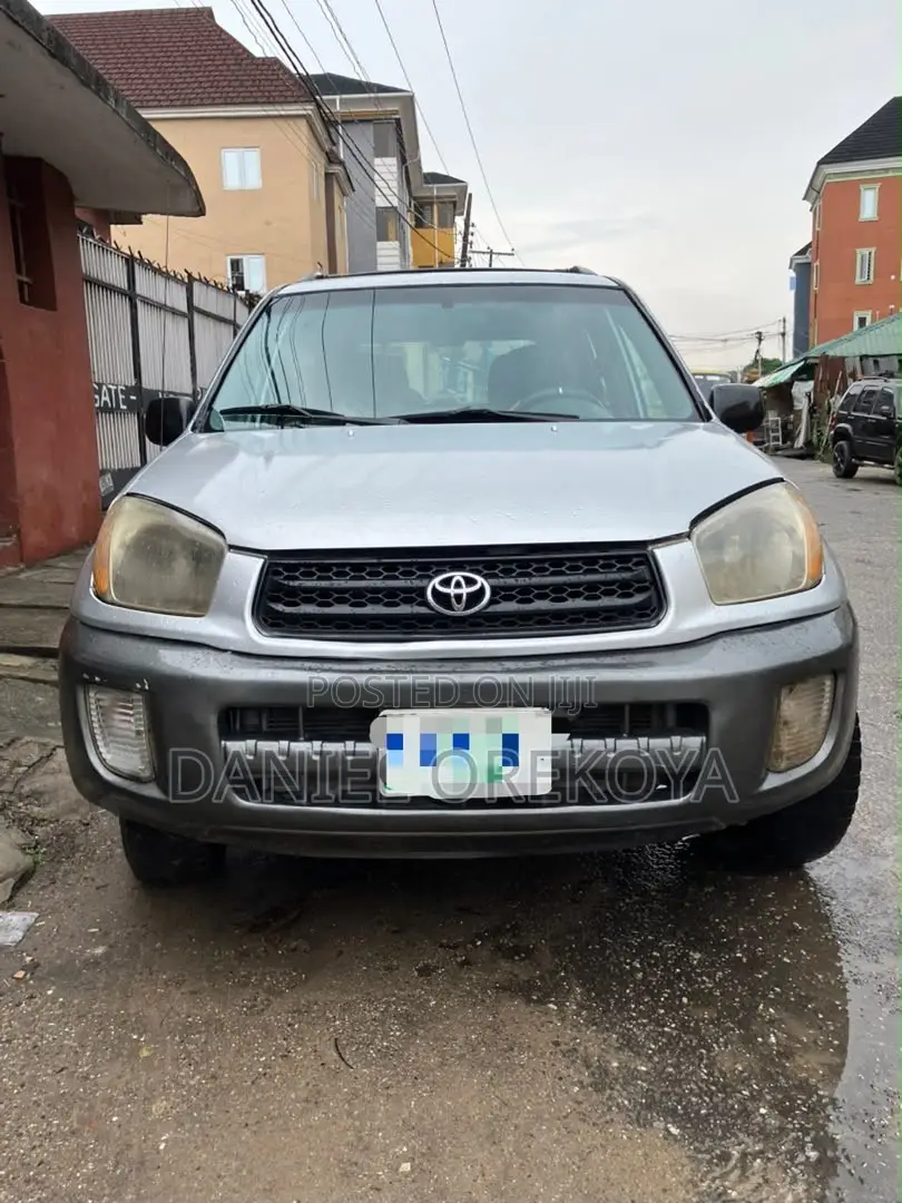 Toyota RAV4 Automatic 2003 Silver