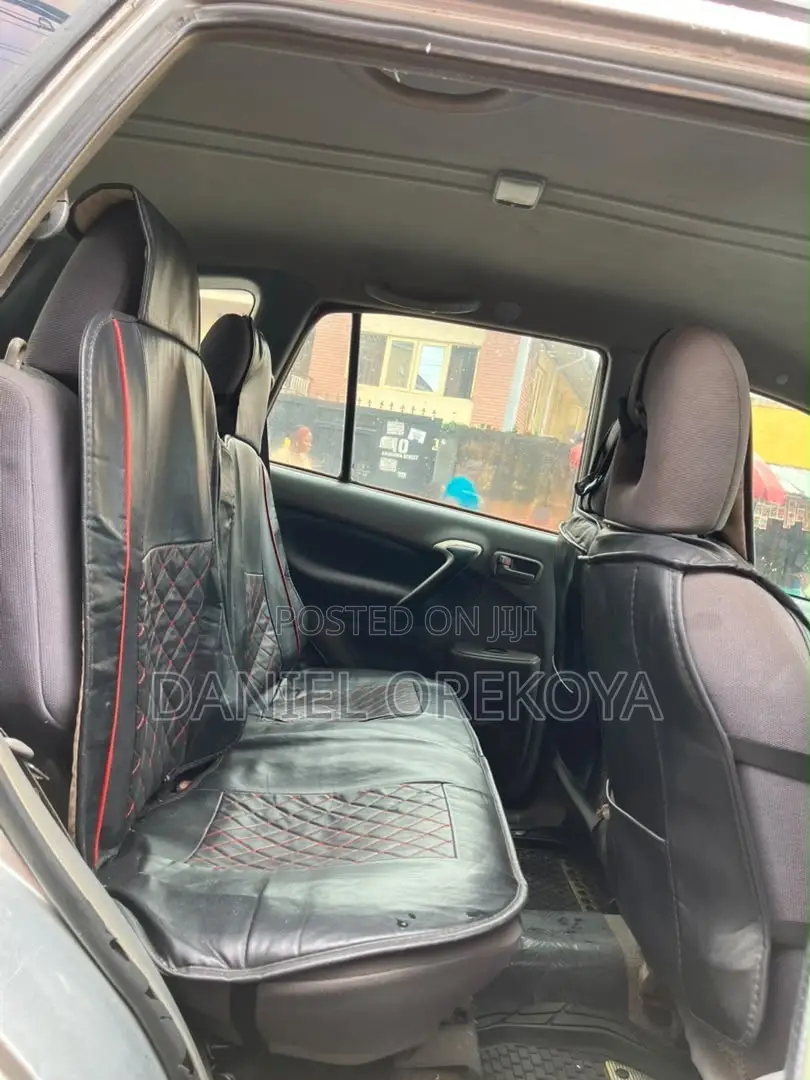 Toyota RAV4 Automatic 2003 Silver