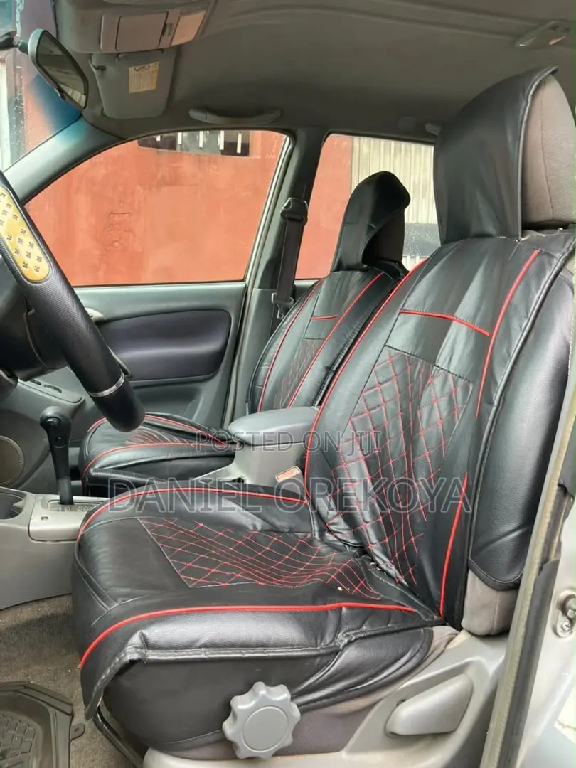 Toyota RAV4 Automatic 2003 Silver