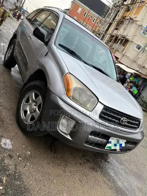 Toyota RAV4 Automatic 2003 Silver