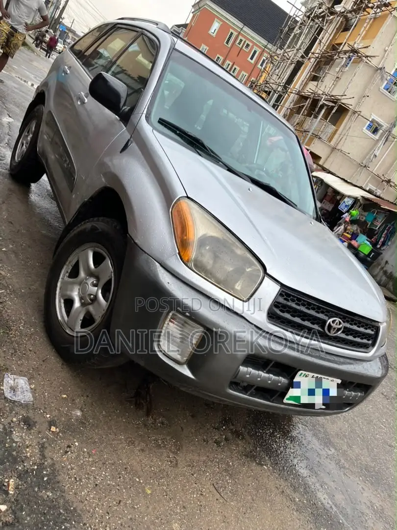 Toyota RAV4 Automatic 2003 Silver