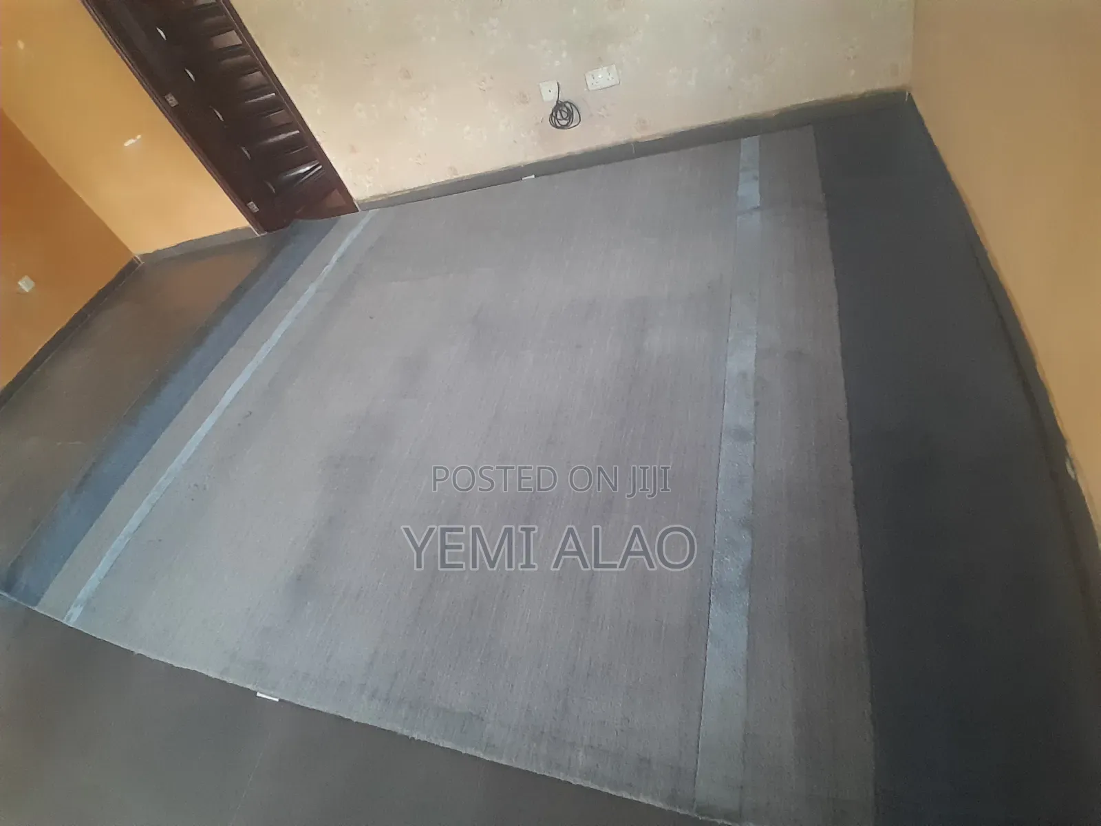 Rug 11 Feet by 8 Feet