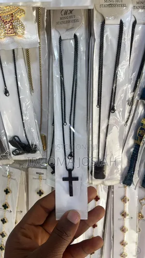 Jewelries for Both Men and Women