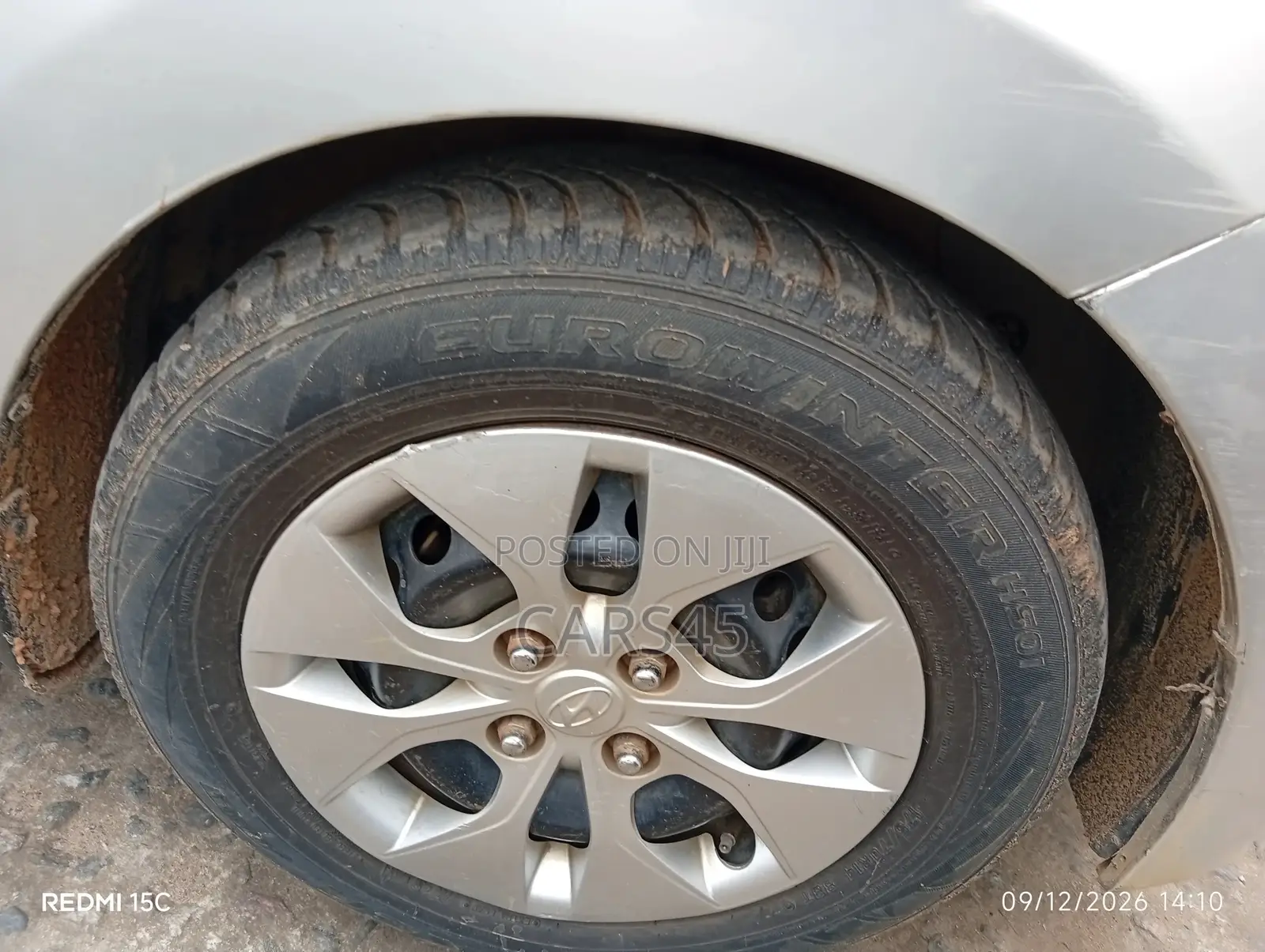 Hyundai Xcent 2015 Silver