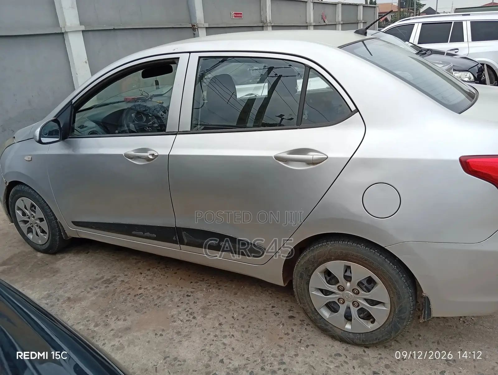 Hyundai Xcent 2015 Silver
