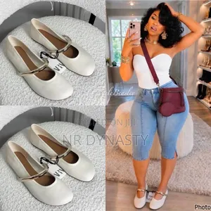 zr Flat Shoe