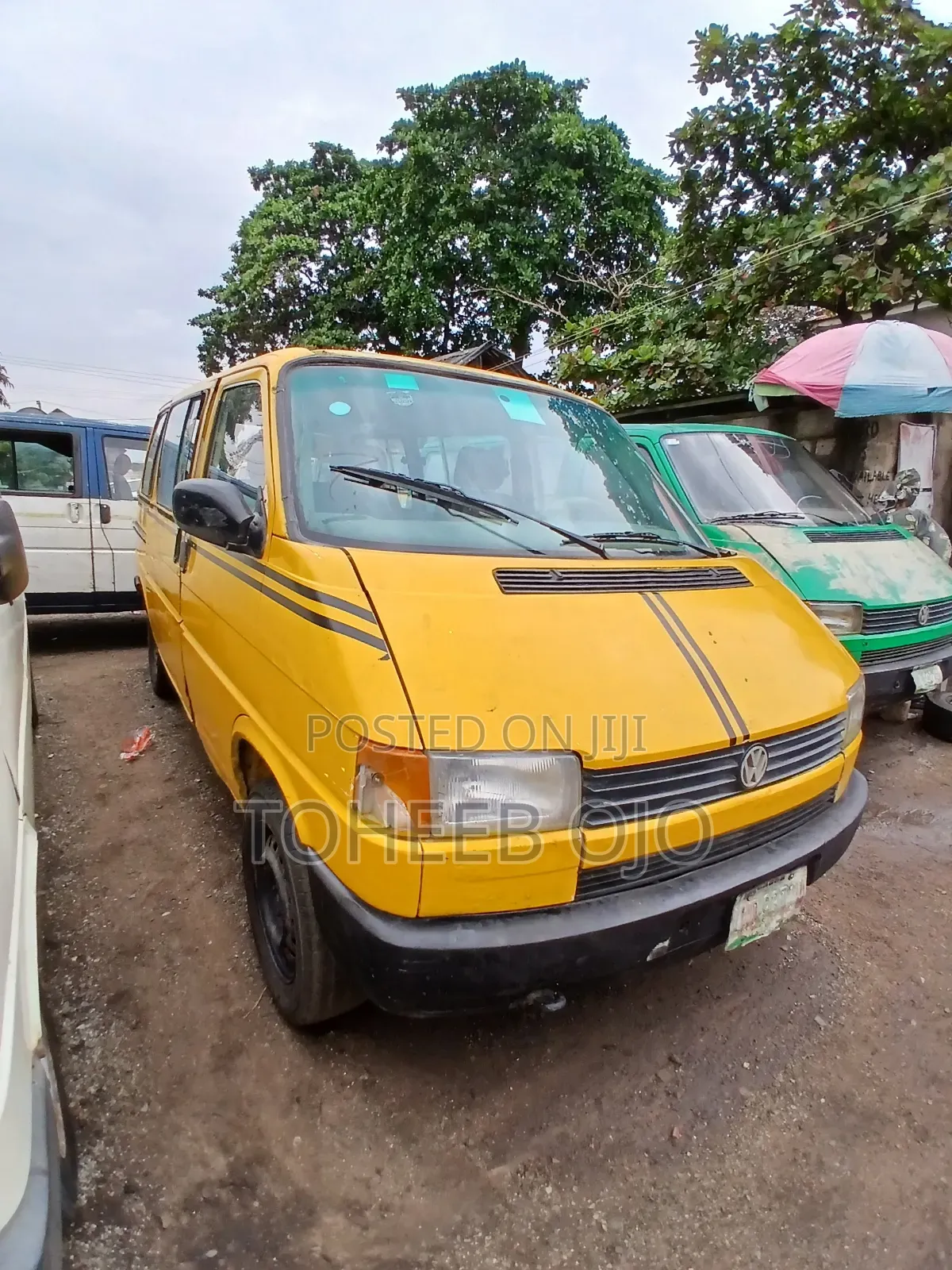 Volkswagen Transporter 1995 Yellow