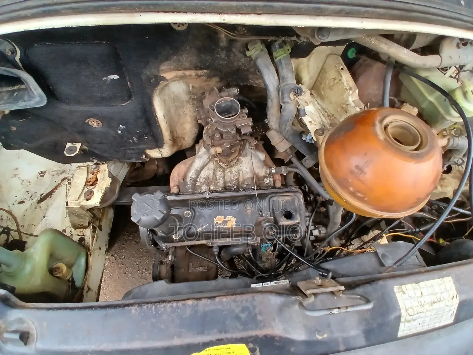 Volkswagen Transporter 1995 Yellow