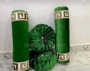 Knitted Throw Pillows