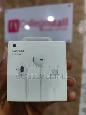 Apple Earphones USB-C